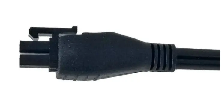 GlobTek bietet nun Kabel mit verschiedenen, umspritzten Molexsteckern der Baureihe Molex Mini-Fit Jr.Case an: rechteckiges Gehäuse,  2 Crimpterminals, V-0 Brandklasse, Stecker in Doppelreihe für verschiedene Kabeltypen un d Anwendungen. Artikelnummer: 431-CA70000DD1M8GERFA00.